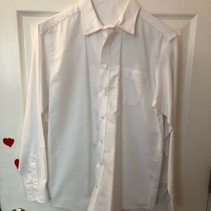 CHAPS WHITE BUTTON DOWN DRESS SHIRT